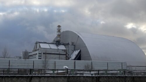 Четвертий енергоблок ЧАЕС закрили новим саркофагом. Фото Кирила ХМІЛЬОВА