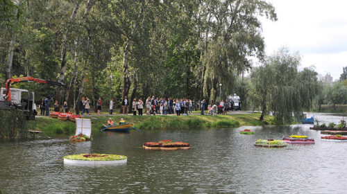 Фестиваль клумб на воді