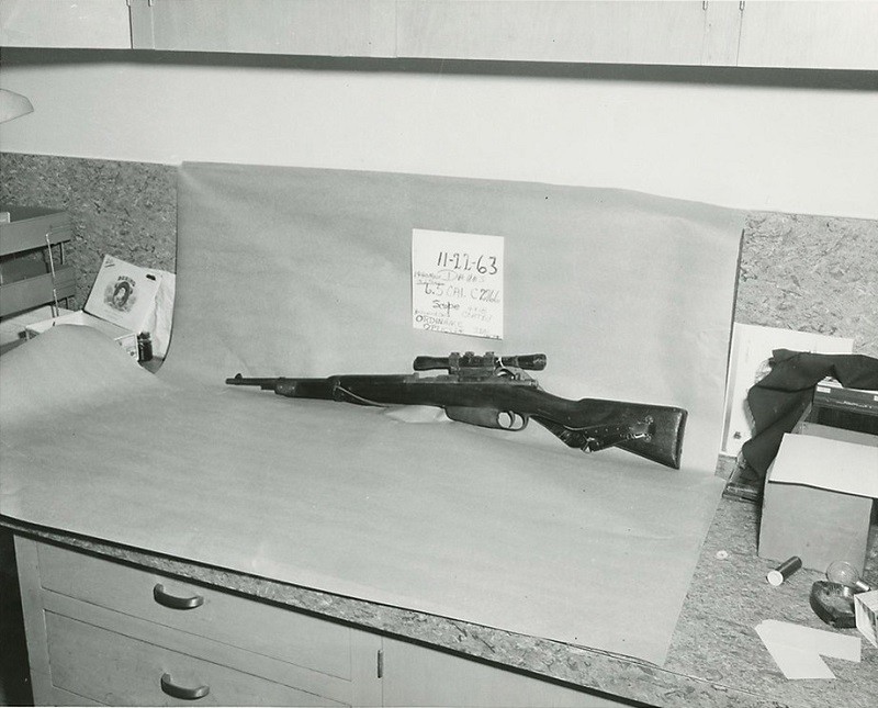 Гвинтівка, з якої застрелили Кеннеді