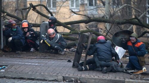 Злочини проти Майдану