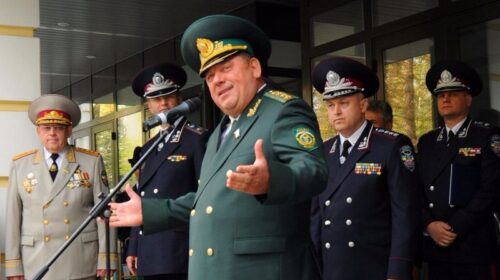 Петро Мельник