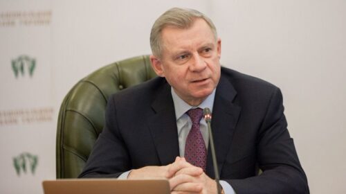 На голову НБУ Порошенко висуває Якова Смолія