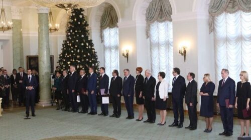 Перестановки в уряді Польщі: замість українофоба Ващиковського МЗС очолив Яцек Чапутовіч