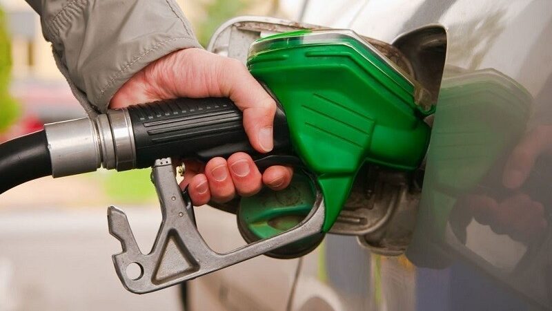 В Україні припинили продаж бензину і дизельного палива “Євро-4”