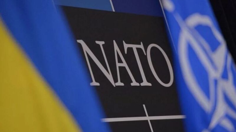 Україна отримала статус країни-аспіранта в НАТО. Тепер справа за реформами та референдумом