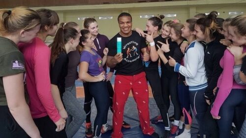 Олімпійського чемпіона з боротьби Беленюка "завалила" 17-річна дівчина