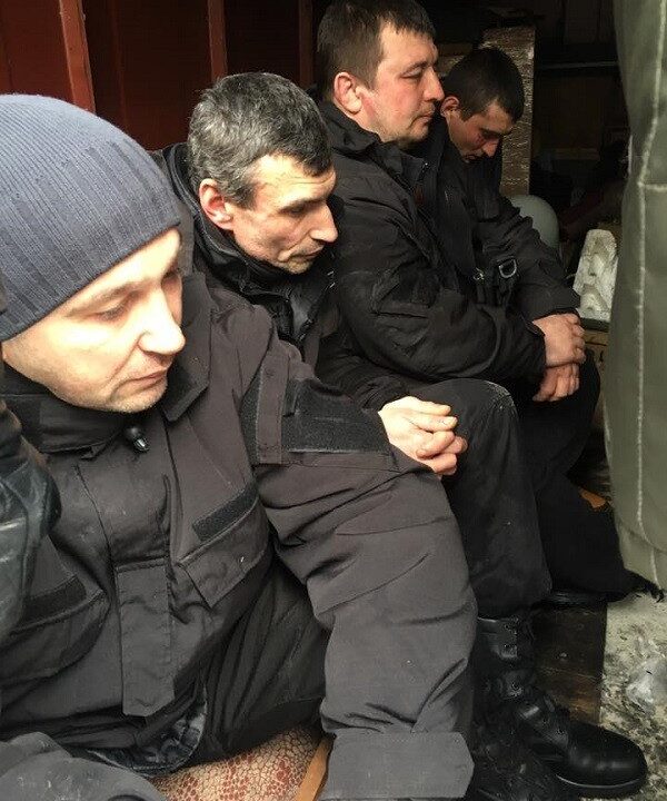 З "тітушками", які побили Левченка, провели "виховну розмову"