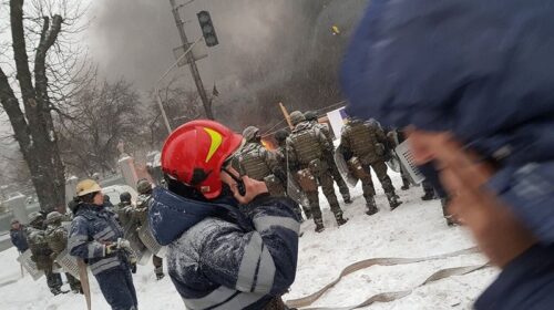 Знесення "МіхоМайдану" було незаконним. Суддя дозволив поліції лише обшукати намети