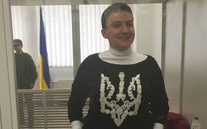 Апеляційний суд Києва вирішує чи залишати Надію Савченко під вартою