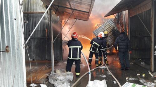 У Чернівцях палав Калинівський ринок