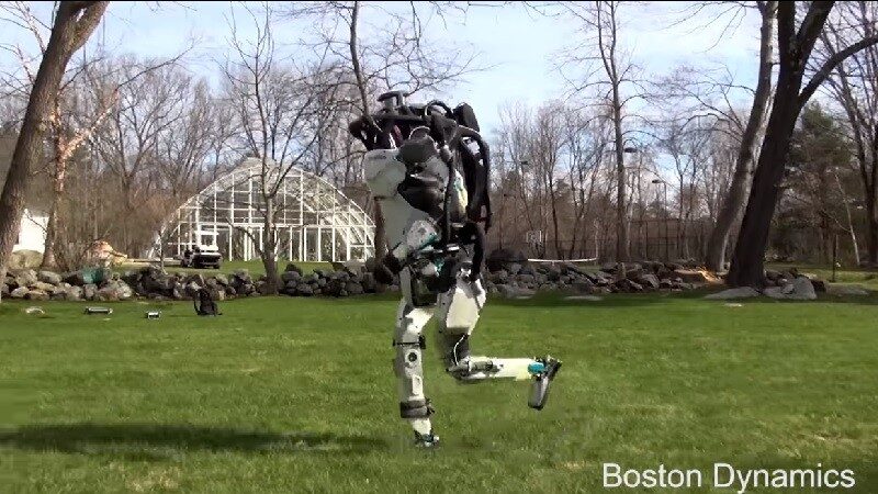 Boston Dynamics показала, як бігає робот Atlas