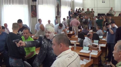 На сесії міської ради Нікополя сталася стрілянина