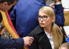 Тимошенко привітала Порошенка з Днем кондитера