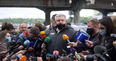 Андрій Крищенко подав рапорт про відставку