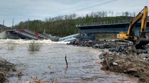 обвалився залізничний міст