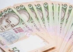 У Києві науковцями університету за хабарі зараховували ухилянтів