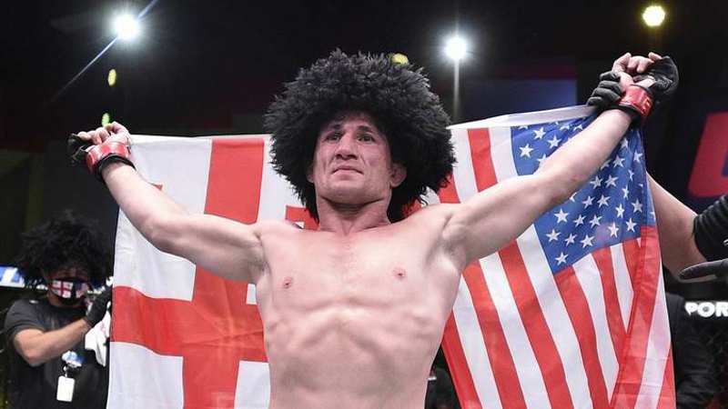 Грузинський боєць UFC після перемоги над росіянином вигукнув "Слава Україні!"