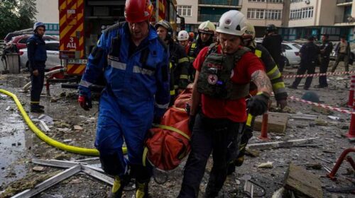 Ліквідація наслідків ворожої атаки у Києв