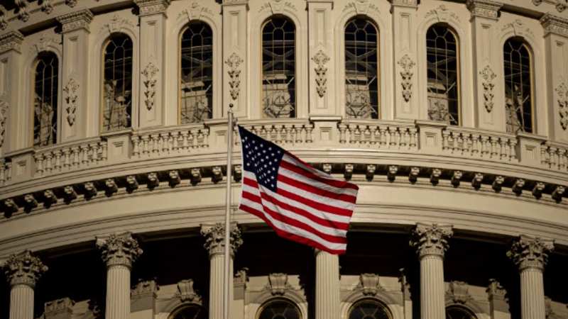 Сенат США вже удев’яте заблокував законопроєкт про відновлення роботи уряду, “шатдаун” поглиблюється