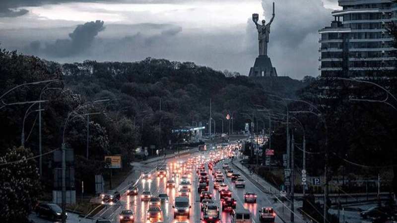 У декількох районах Києва зникло світло