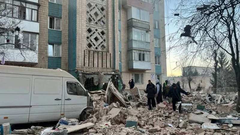 У Тернополі в руїнах досі шукають останки зниклих безвісти