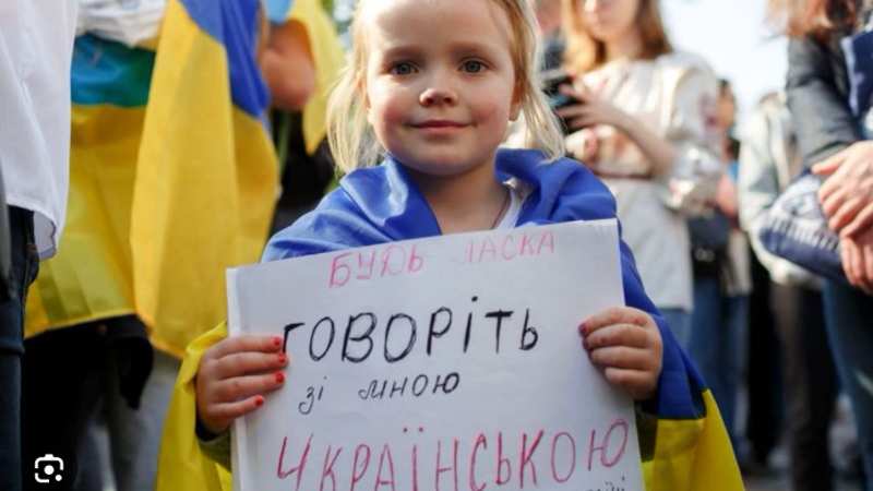 У Чернівцях вчителька назвала учня “скотиною” після його прохання перейти на українську мову