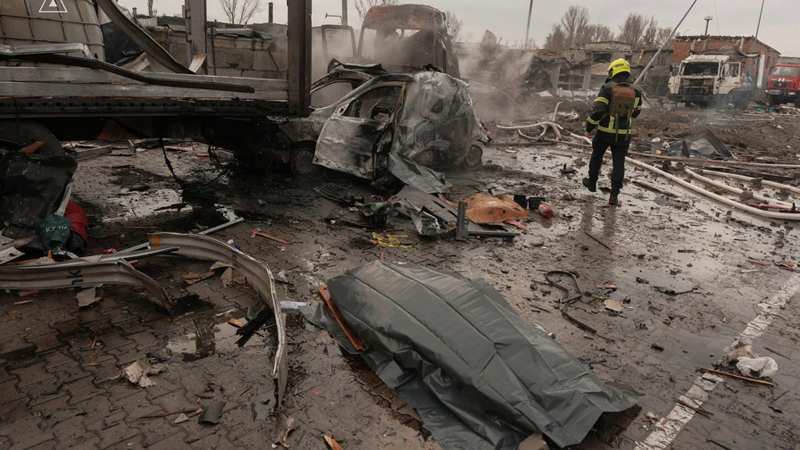 У Києві вже шестеро загиблих і 13 поранених, триває розбір завалів