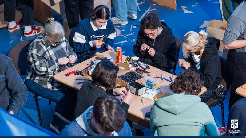 В КПІ виготовили рекордну кількість антен для фронту