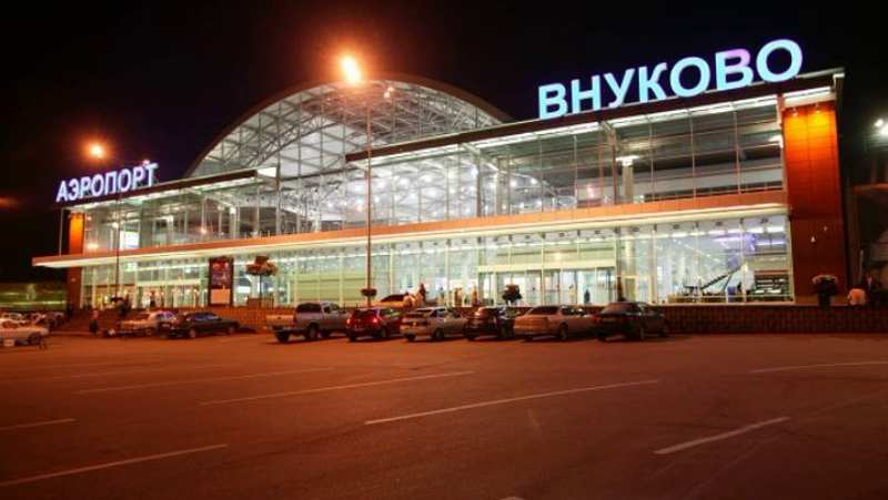 москву атакують невідомі дрони: закрито аеропорти, затримано близько 200 рейсів