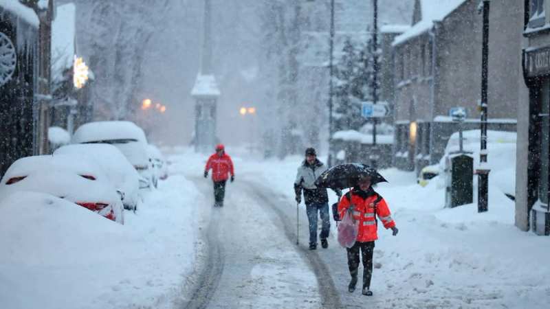 Європу скував арктичний холод: скасовано сотні авіарейсів