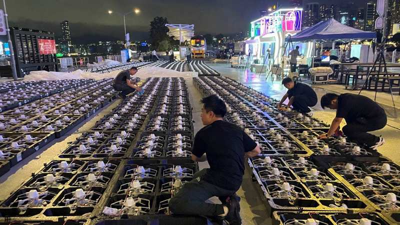 Китай таємно передає путіну зброю: викрили один з “каналів”