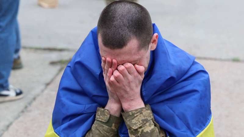 Україна та росія провели обмін: серед 182 звільнених – захисники Маріуполя та ЧАЕС